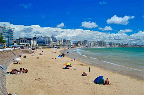 Les Sables.